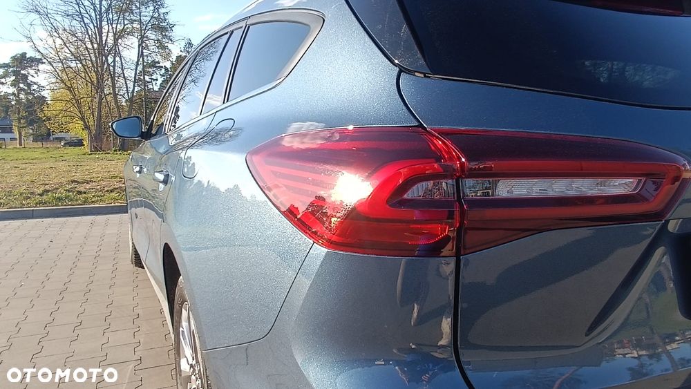 Ford Focus 1.0 EcoBoost Titanium X - 8