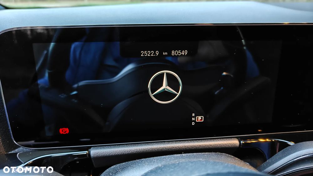 Mercedes-Benz GLA 200 AMG Line - 9