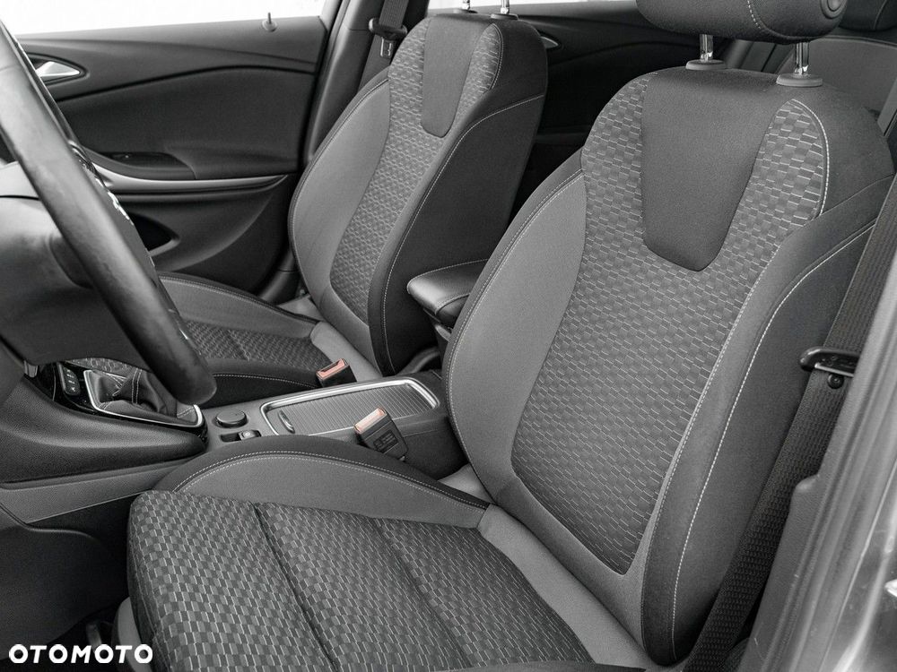 Opel Astra V 1.2 T GS Line S&S - 15