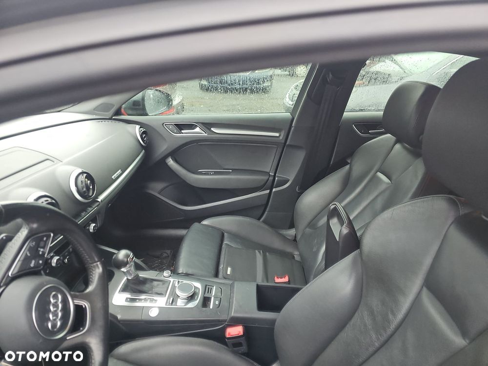 Audi A3 Limousine 40 TFSI quattro S tronic sport - 13