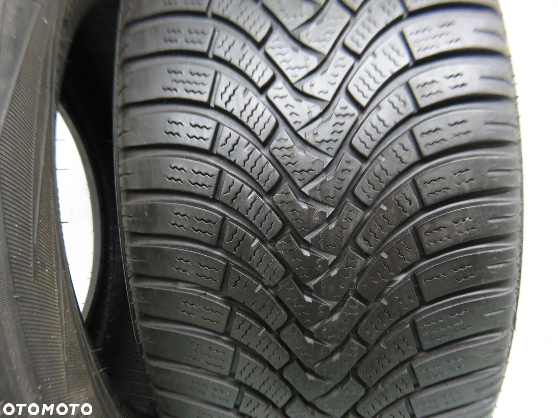 2X 235/55R17 OPONY ZIMOWE Falken Eurowinter HS01 103V XL - 3