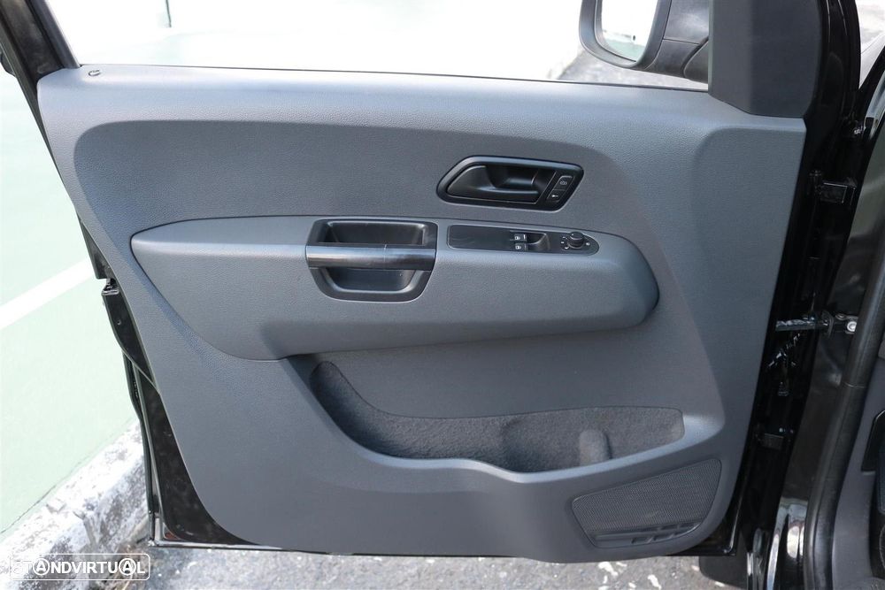 VW Amarok 2.0 TDi CD Extra AC CM 4Motion - 23