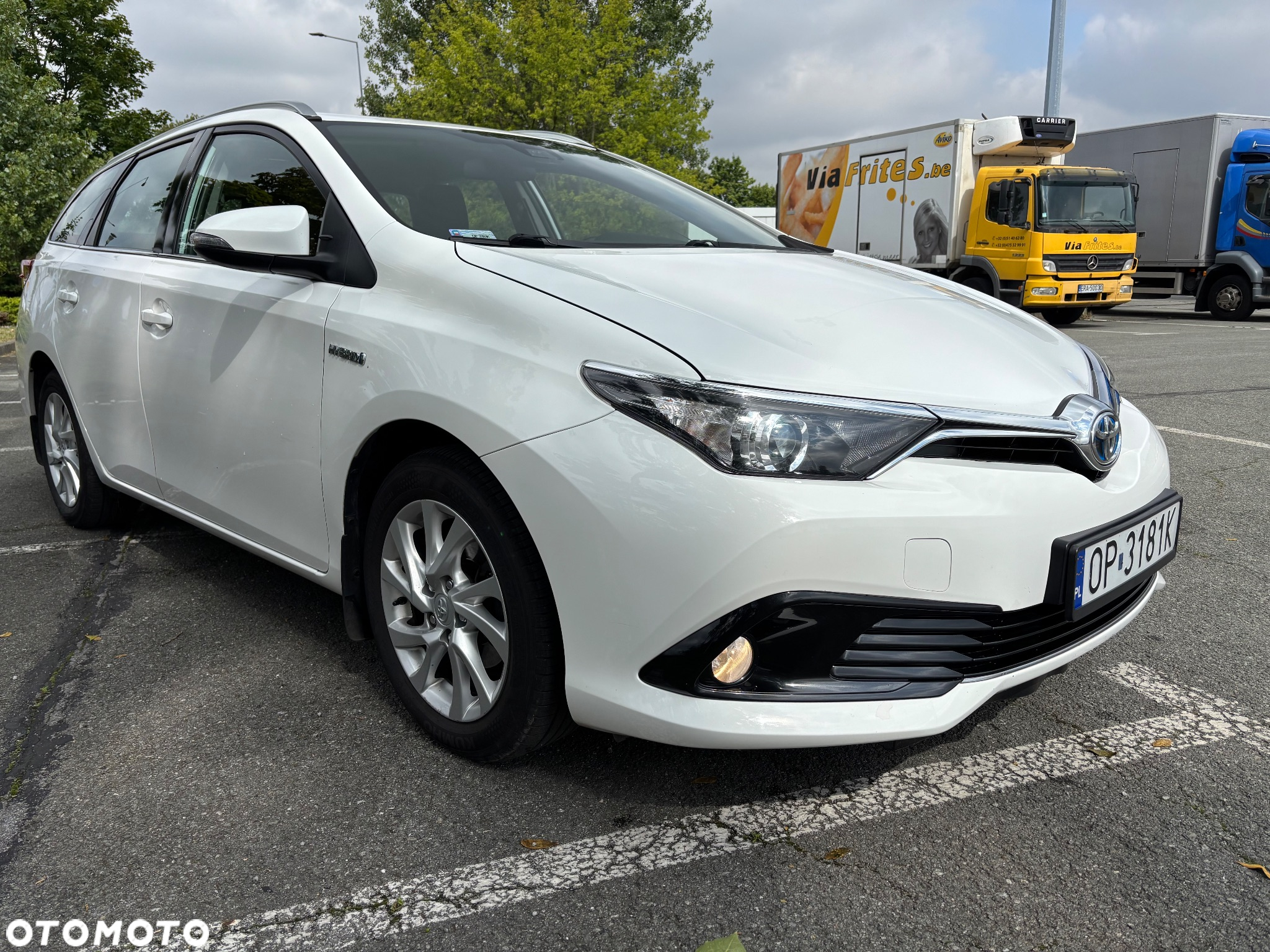 Toyota Auris Hybrid 135 Premium - 2