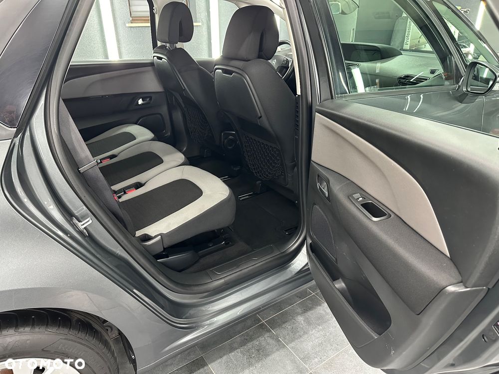 Citroën C4 Picasso - 31