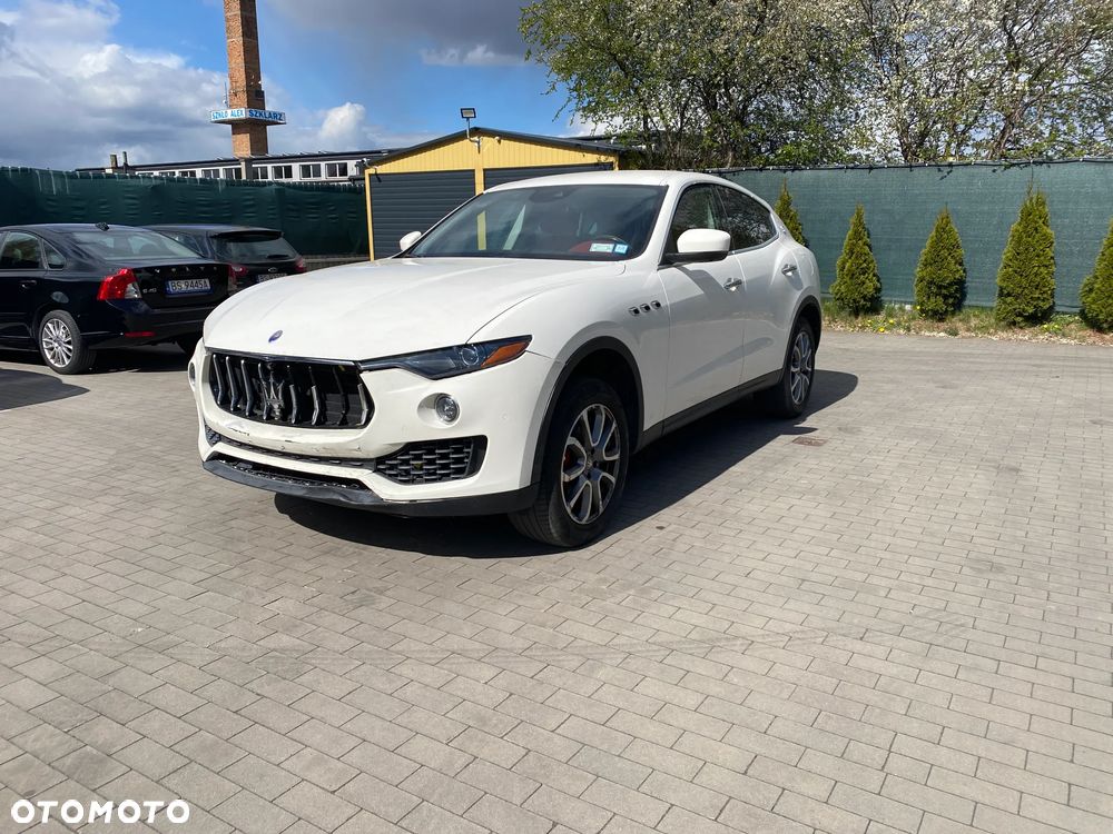Maserati Levante Q4 - 2