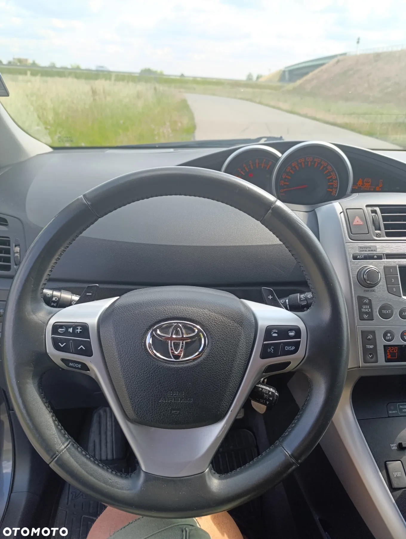 Toyota Verso 1.8 Sol 7os MS - 9