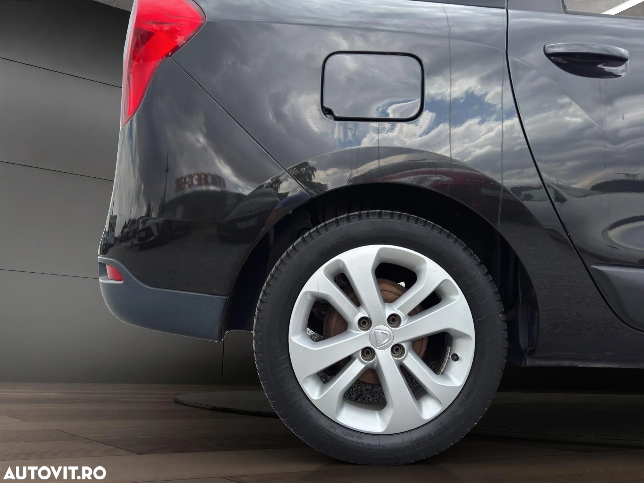 Dacia Lodgy - 20