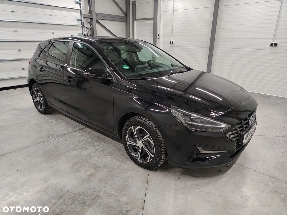 Hyundai i30 1.5 DPI Modern - 18