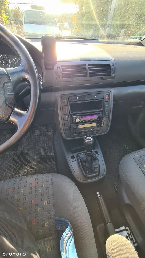 Volkswagen Sharan - 16