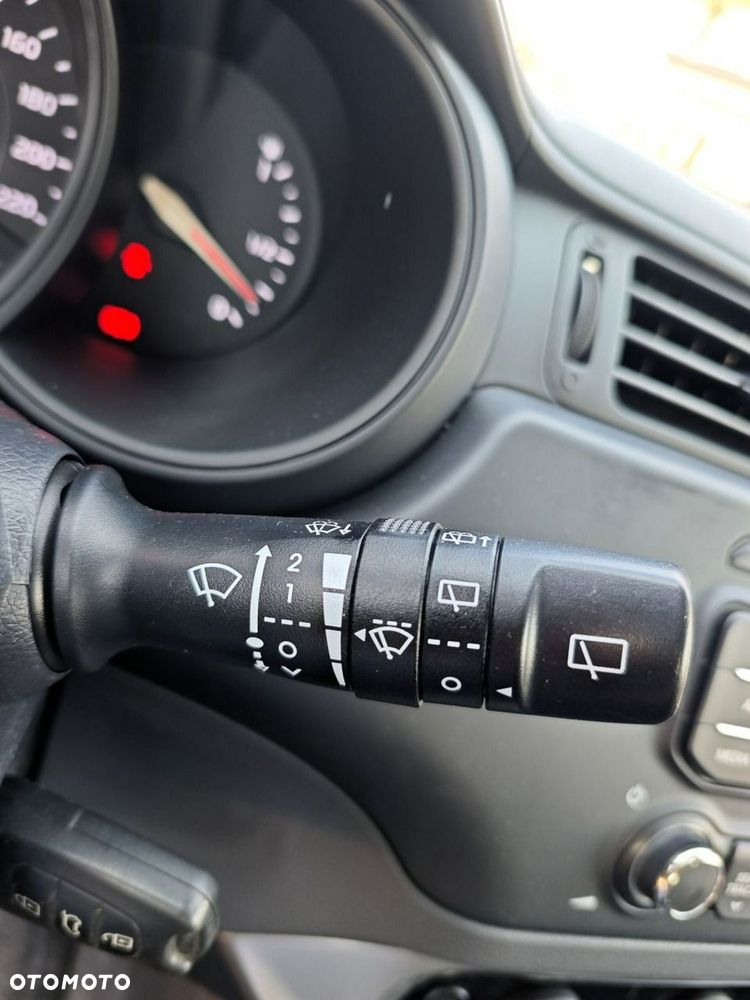 Kia Rio - 18