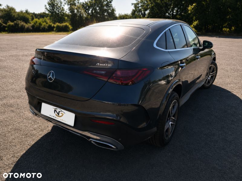 Mercedes-Benz GLC 300 de 4Matic 9G-TRONIC AMG Line Advanced - 4