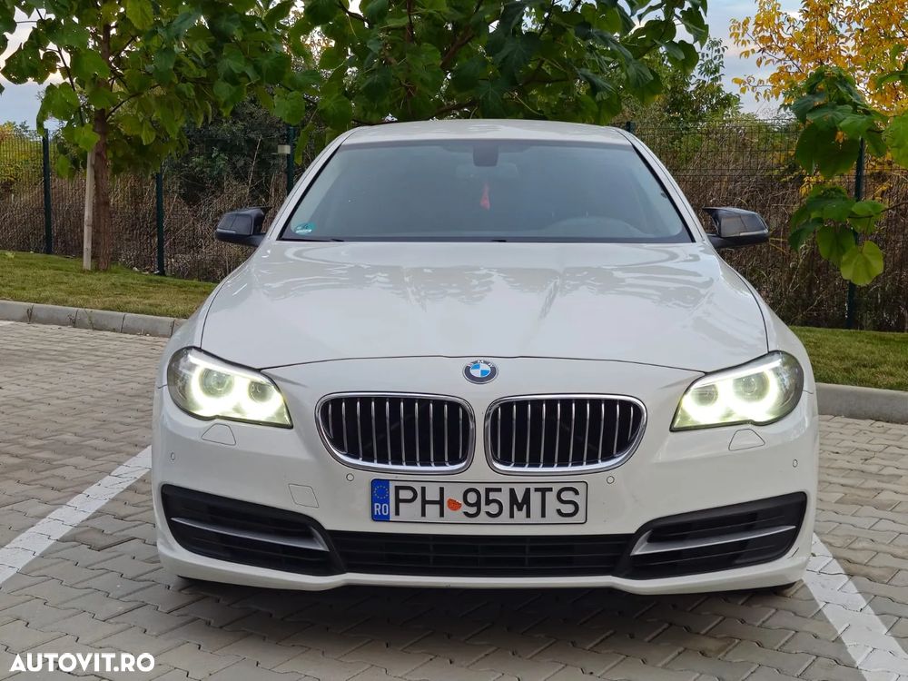 BMW Seria 5 520d xDrive AT - 2