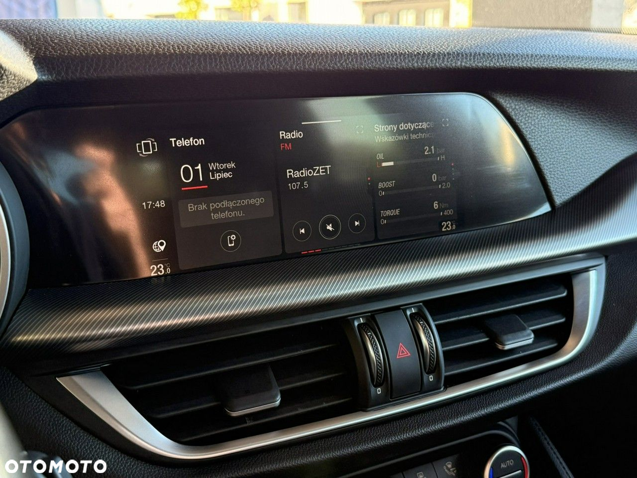Alfa Romeo Stelvio - 16