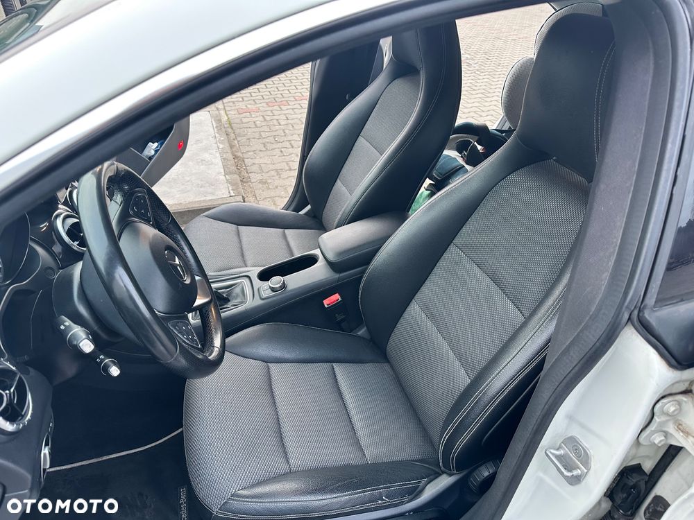 Mercedes-Benz CLA - 11