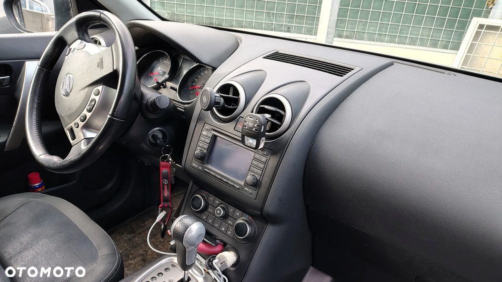Nissan Qashqai 2.0 dCi 4 x 4 DPF acenta - 12