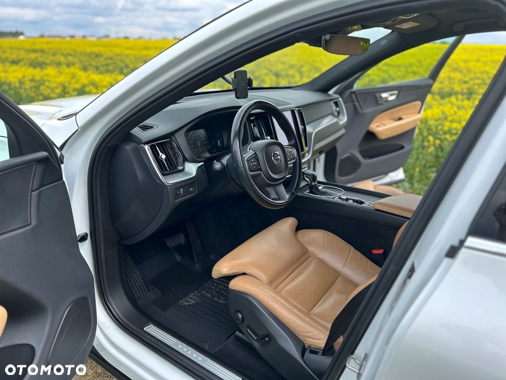 Volvo XC 60 T5 AWD Geartronic Momentum - 18