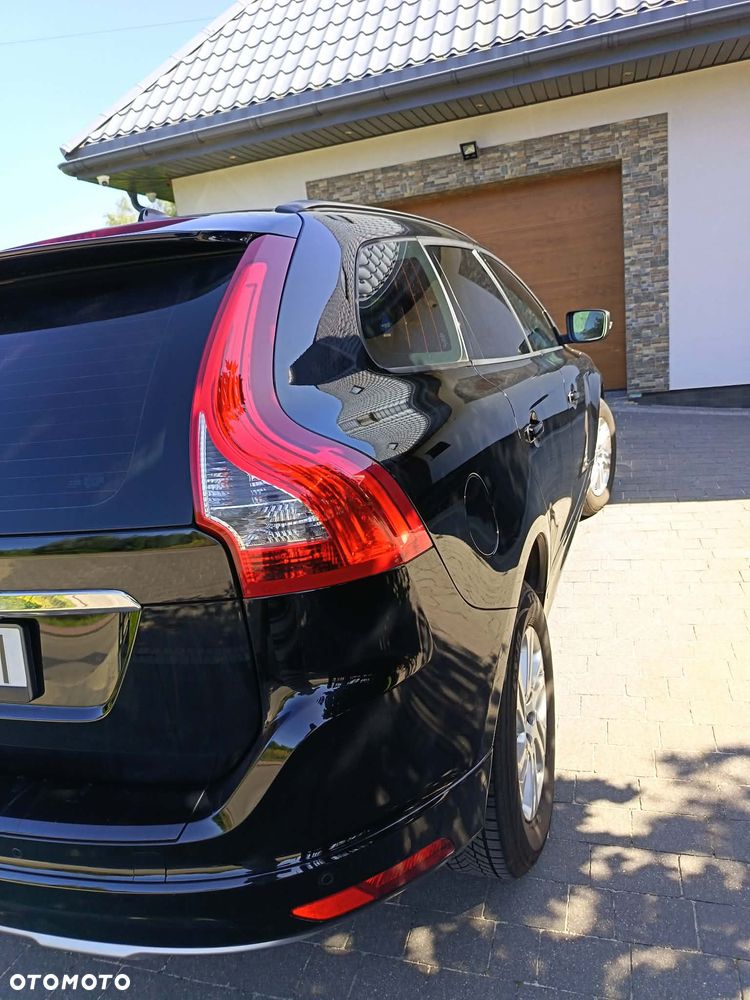 Volvo XC 60 D3 Momentum - 10