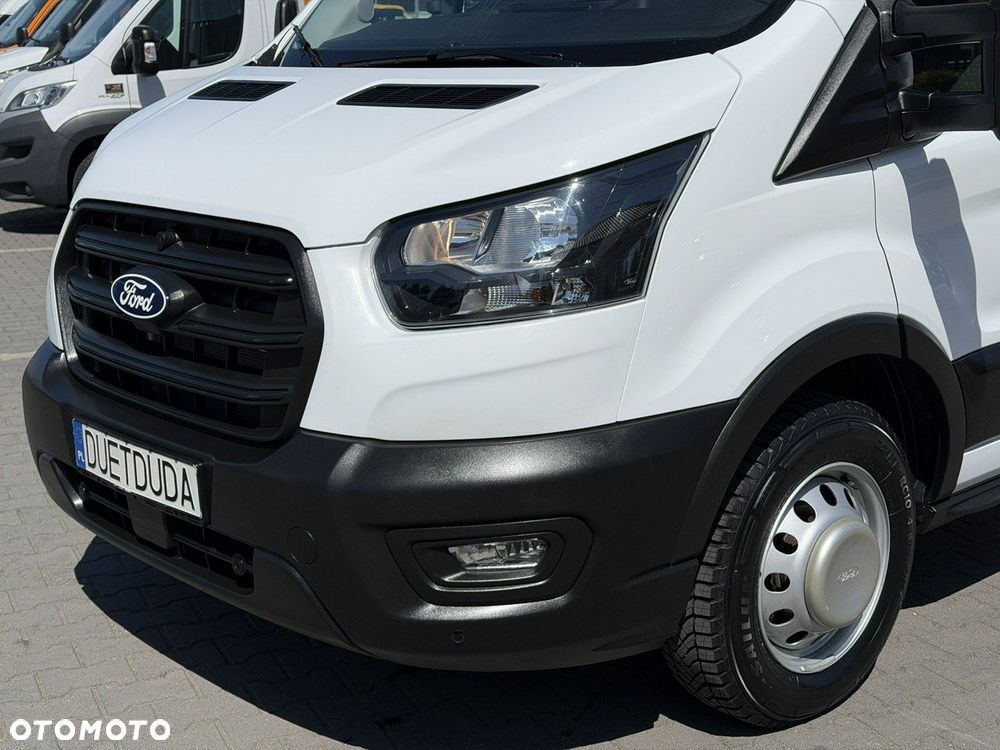 Ford Transit - 33