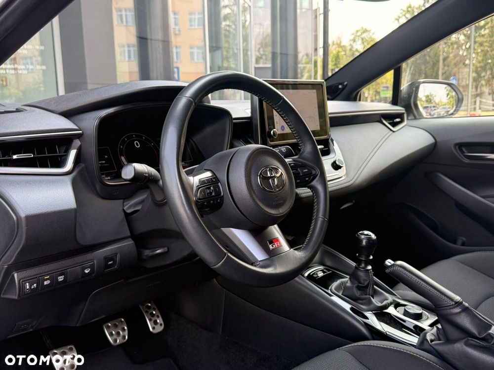 Toyota Corolla - 6