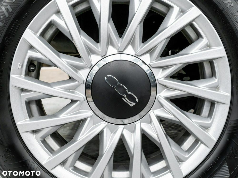 Fiat 500 1.0 Hybrid - 12