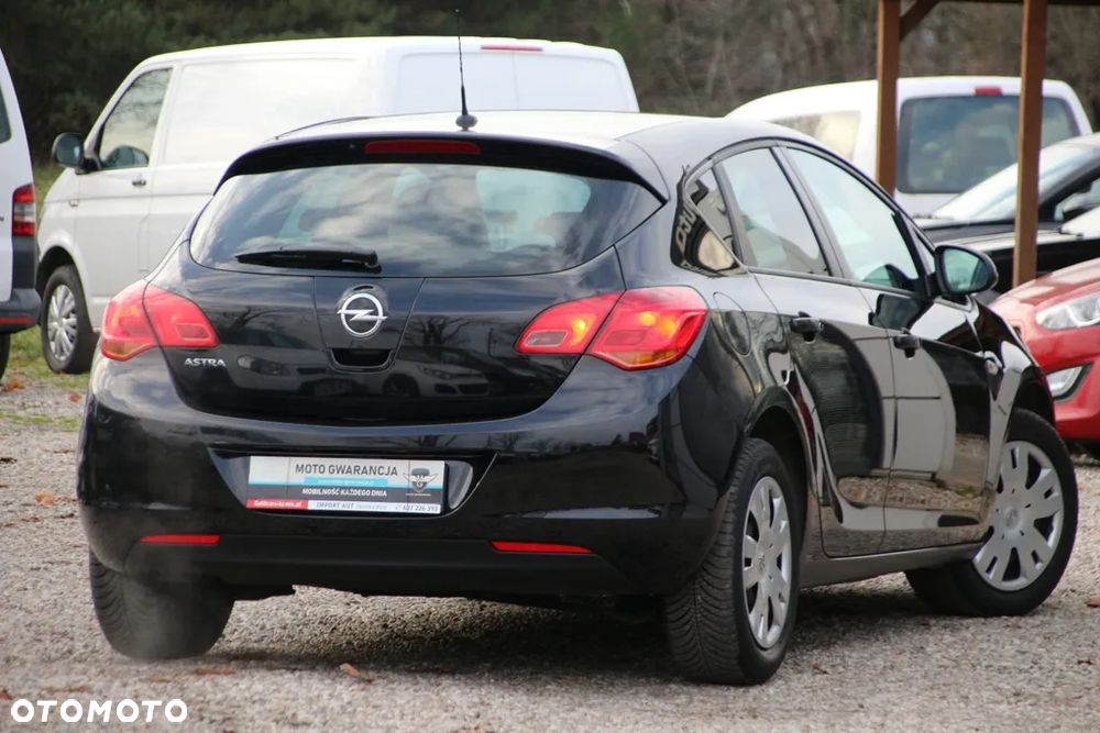 Opel Astra 1.6 ENERGY - 15