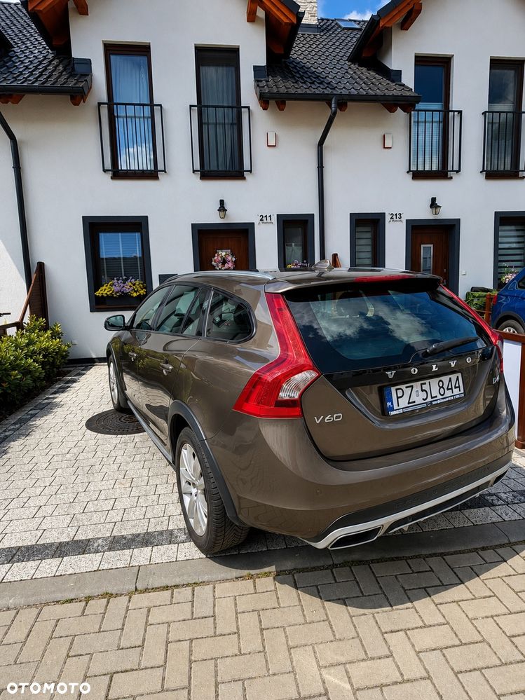 Volvo V60 Cross Country D4 Drive-E Summum - 6