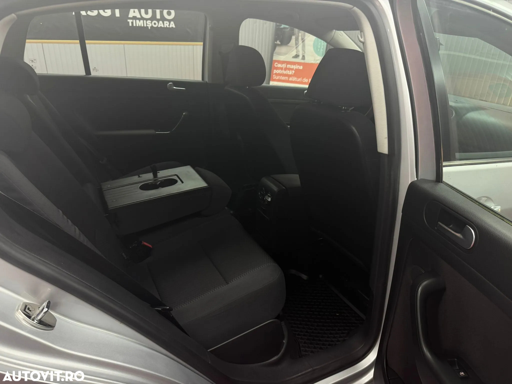Volkswagen Golf Plus - 14