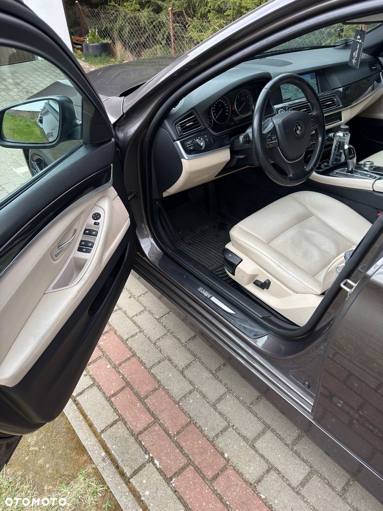 BMW Seria 5 520d - 9