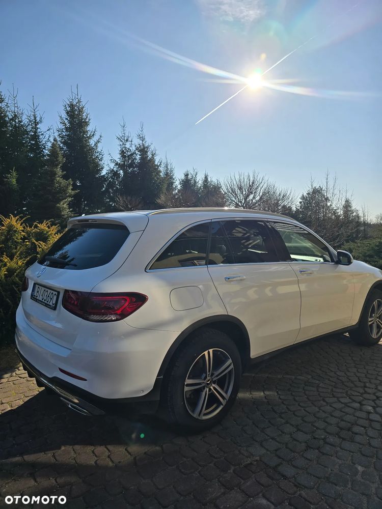Mercedes-Benz GLC 300 4Matic 9G-TRONIC - 9