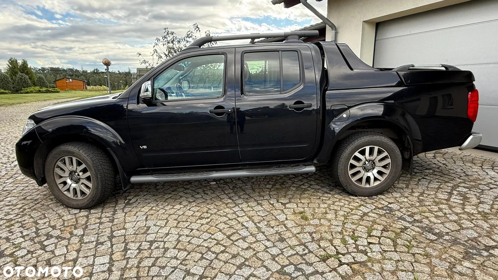 Nissan Navara 3.0 D V6 Platinum Long EU5 - 4