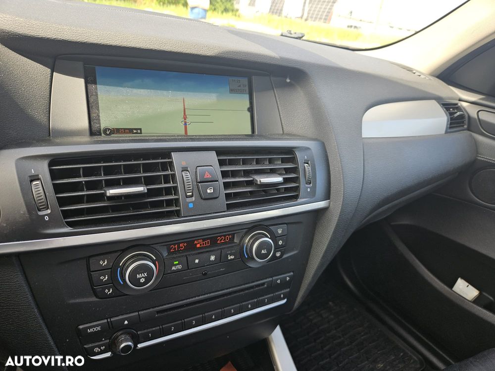 BMW X3 xDrive2.0d - 8