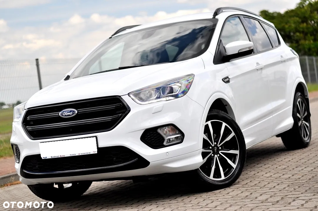 Ford Kuga 1.5 EcoBoost 2x4 ST-Line - 40