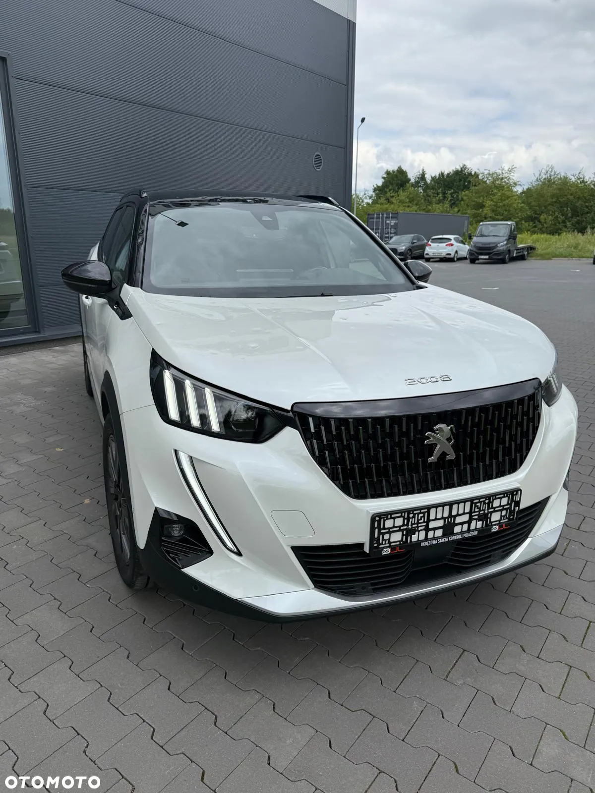 Peugeot 2008 1.2 PureTech GT Pack S&S EAT8 - 5