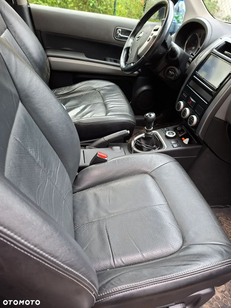 Nissan X-Trail 2.0 dCi 4x4 DPF SE - 3