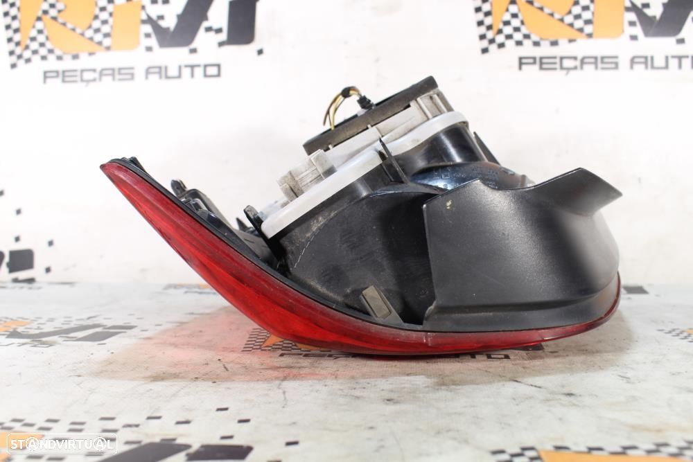 Farolim Esquerdo Volkswagen Polo (6R1, 6C1)  6R0945095j / 6R0945111b / - 7