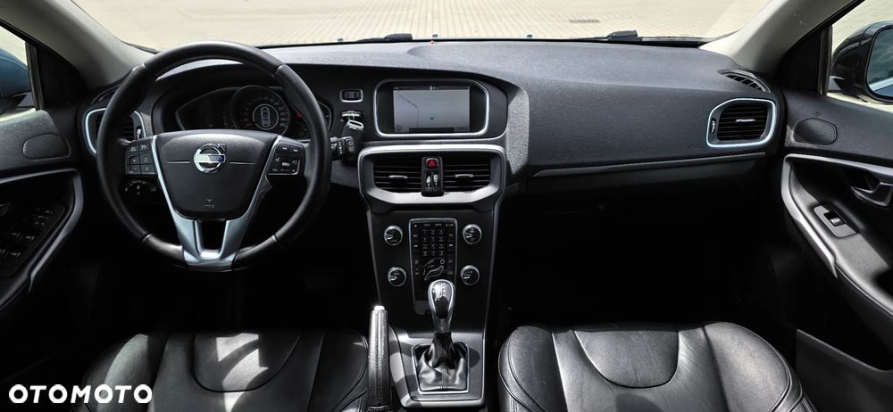 Volvo V40 D3 Momentum - 18