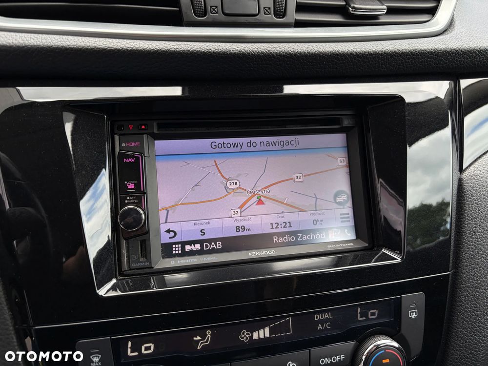 Nissan Qashqai 1.6 DCi N-Connecta - 25