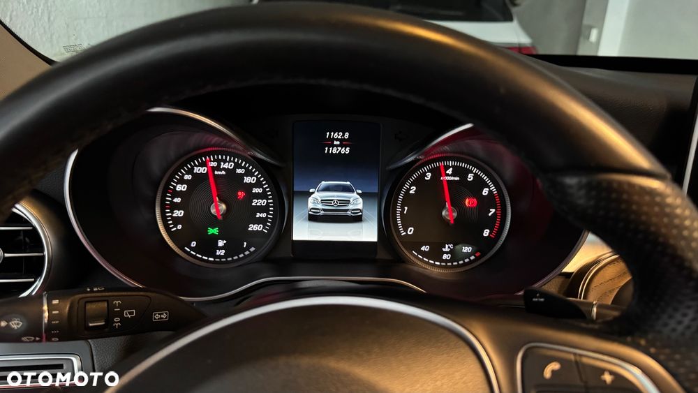 Mercedes-Benz Klasa C 300 7G-TRONIC - 6