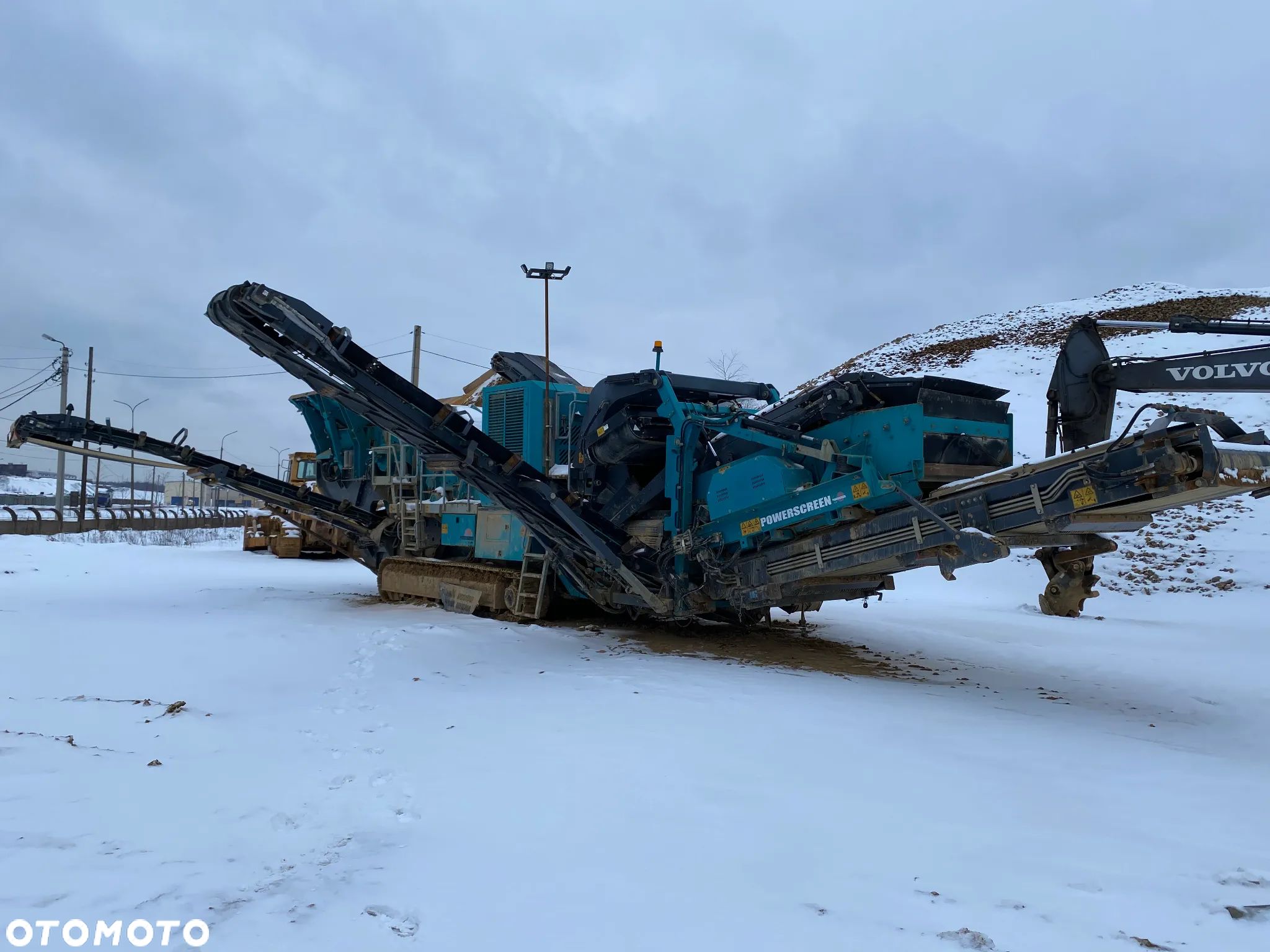 Powerscreen TRAKPACTOR  320SR - 1