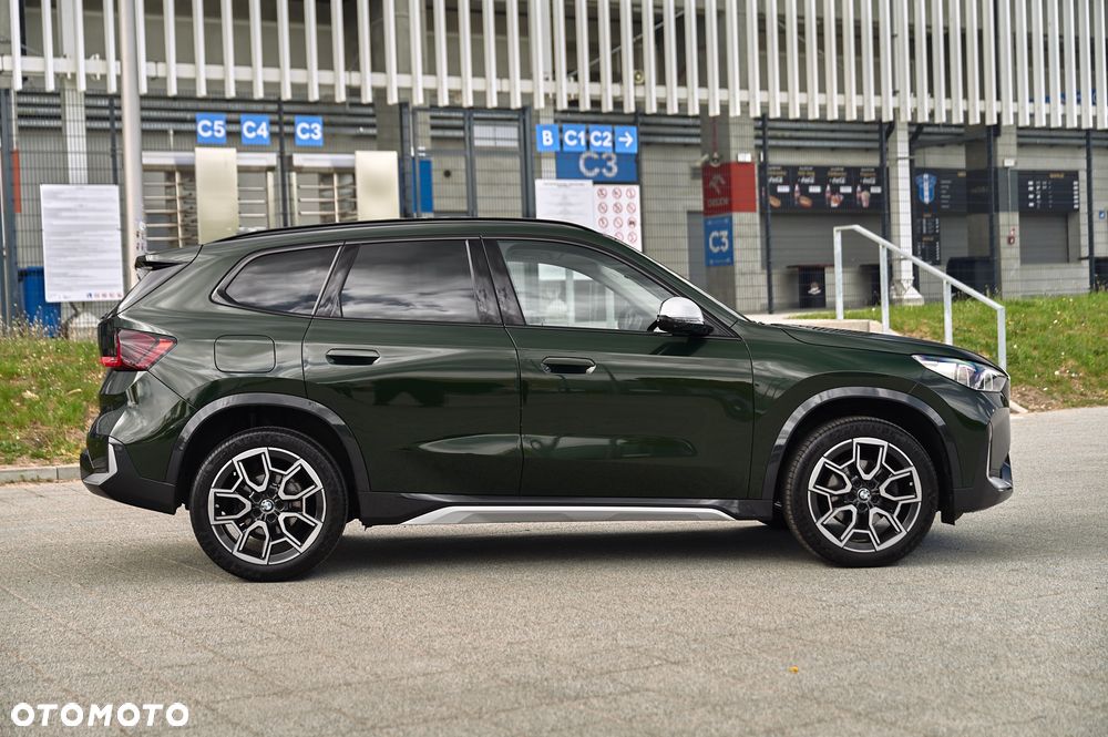 BMW X1 sDrive18d - 14