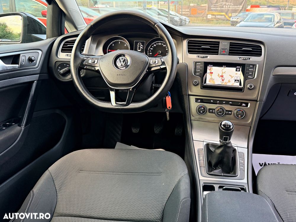 Volkswagen Golf 1.6 TDI BlueMotion Technology Cup - 6