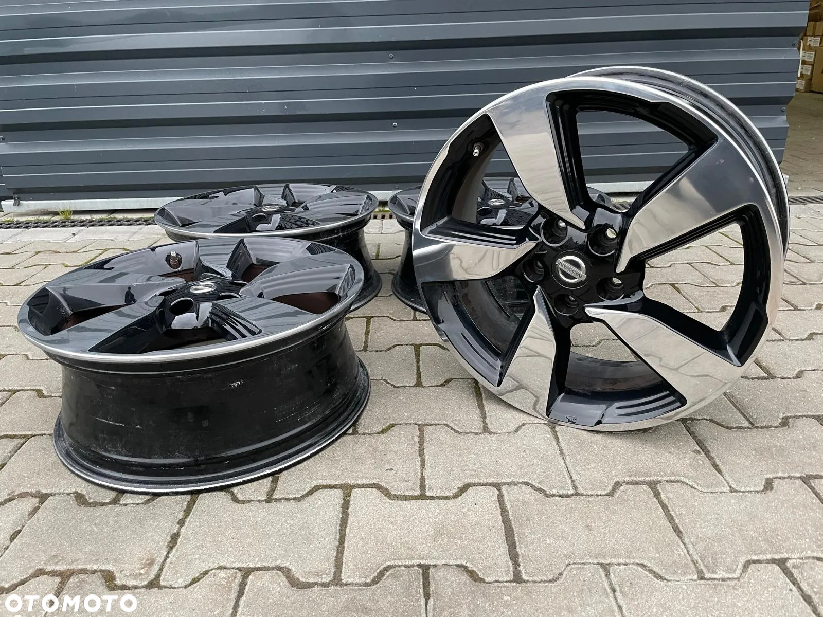 ALU FELGI NISSAN QASHQAI 7Jx18 ET40 5x114,3 N64801 4EA8A CZUJNIKI ĆIŚNIENIA - 2