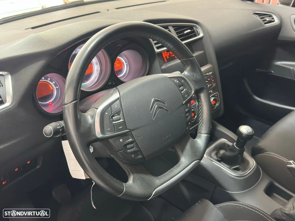 Citroën C4 1.6 VTi Seduction - 2