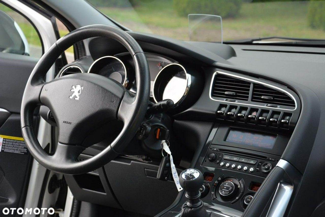 Peugeot 3008 - 18