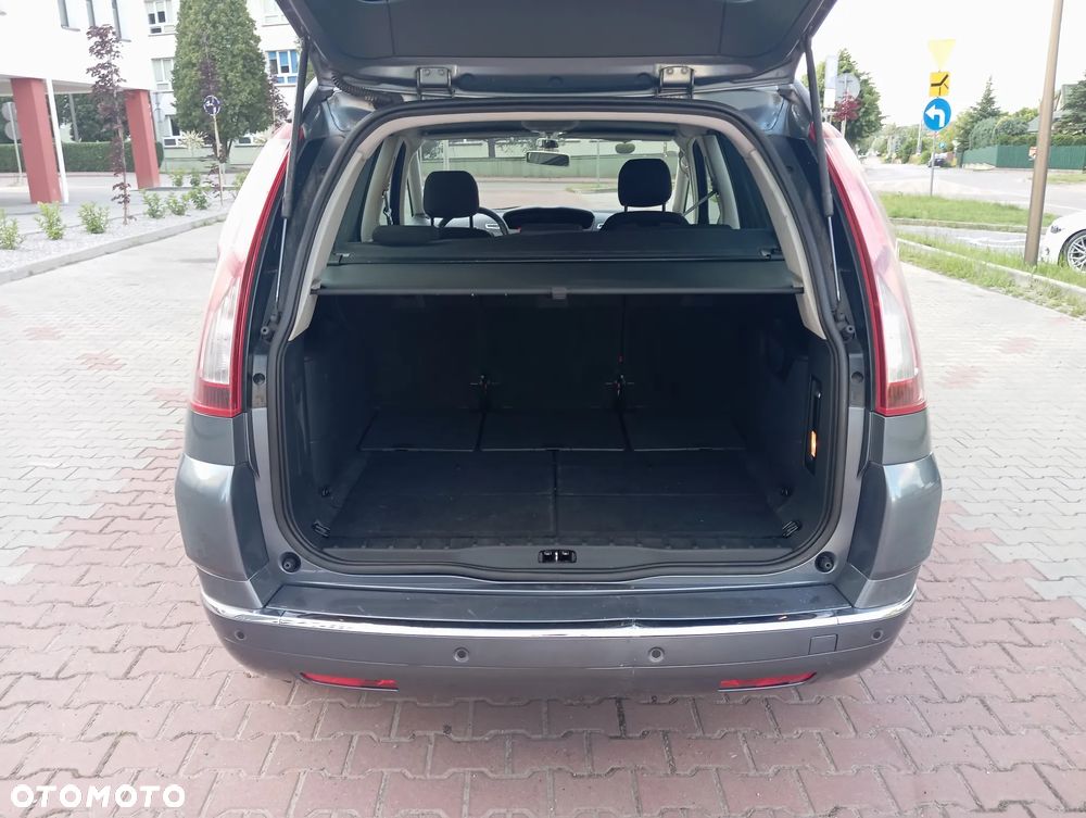 Citroën C4 Grand Picasso - 11