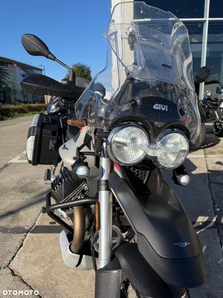 Moto Guzzi V85 - 17