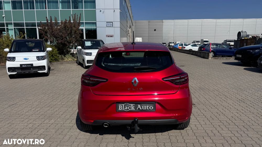 RENAULT Clio 2022 — imagine 7