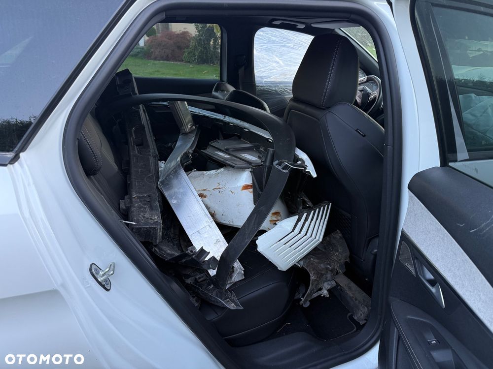 Peugeot 3008 1.6 PureTech Hybrid PHEV Active Pack S&S EAT8 - 18