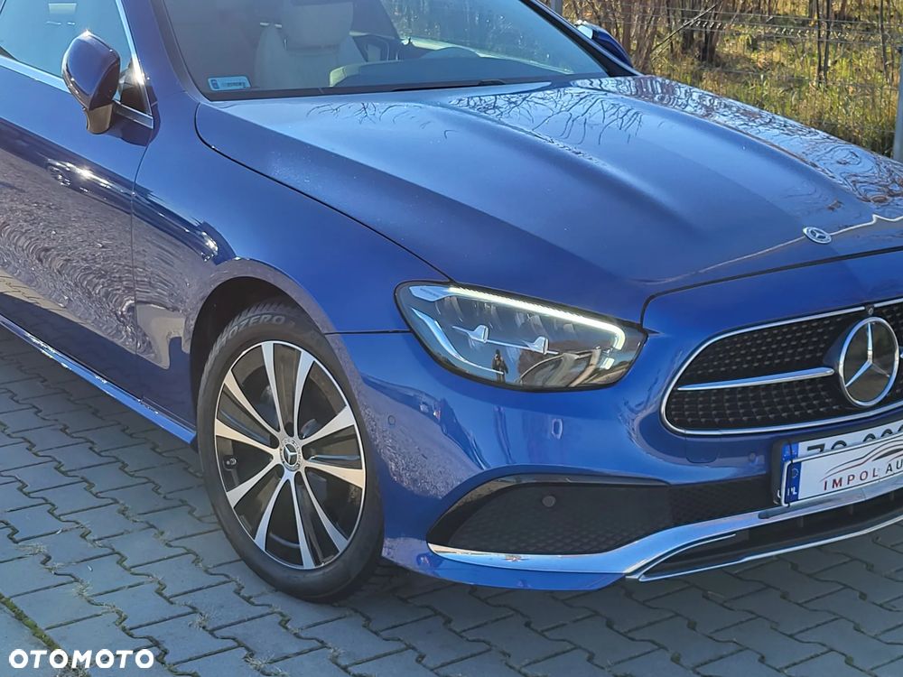 Mercedes-Benz Klasa E 200 4Matic 9G-TRONIC Avantgarde - 26