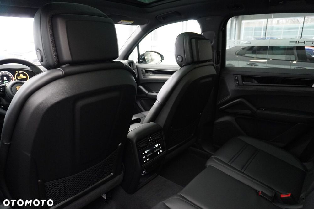 Porsche Cayenne E-Hybrid PHEV - 31